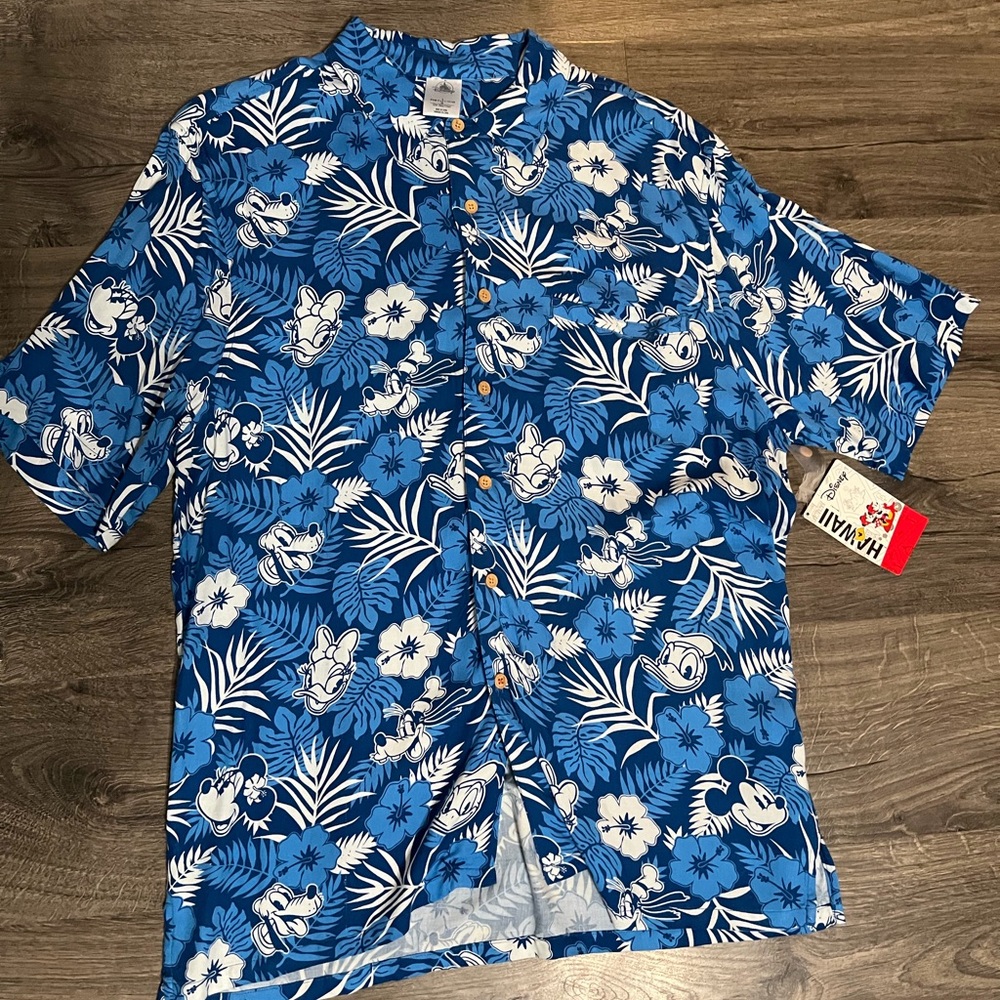Disney Blue and White Men's Shirt